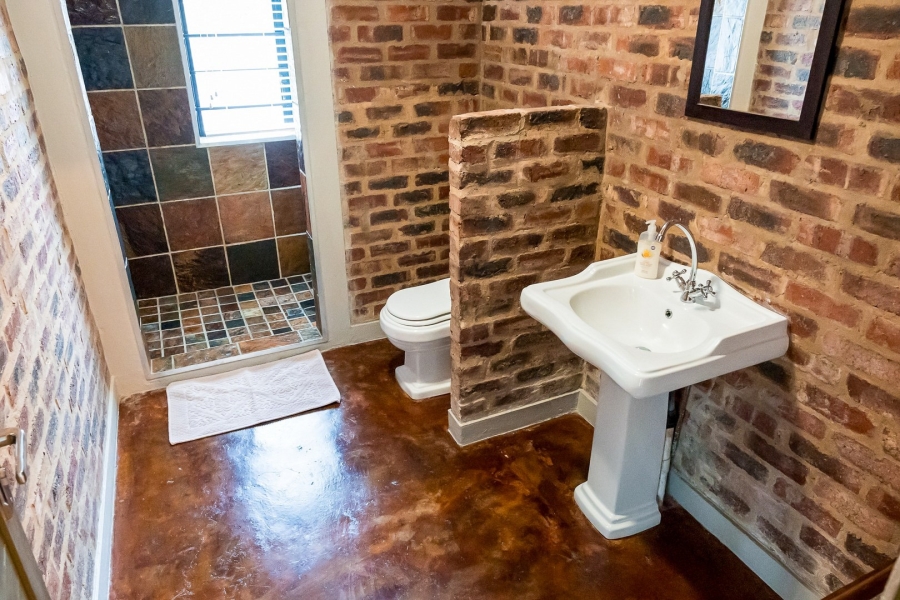 8 Bedroom Property for Sale in Potchefstroom Rural North West